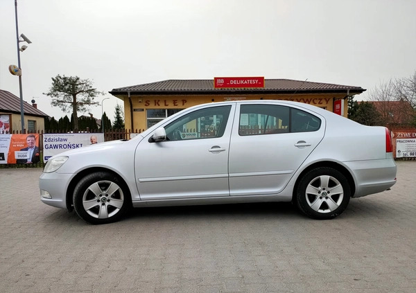 Skoda Octavia cena 17900 przebieg: 314000, rok produkcji 2010 z Toruń małe 79